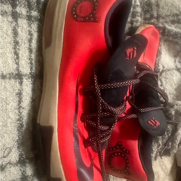 KD Nike good condition - Picture 2 of 3